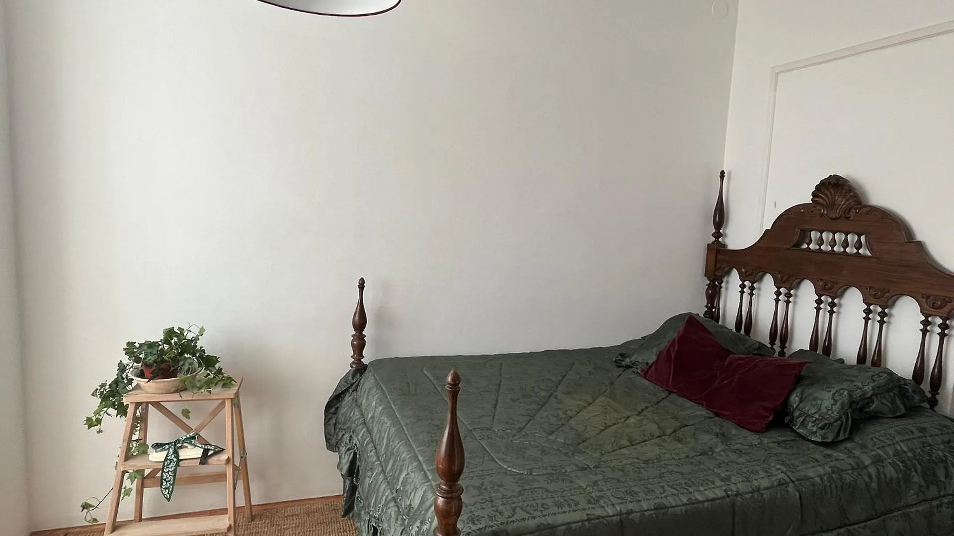Homestay Domuswisdom Apartment Lisbon