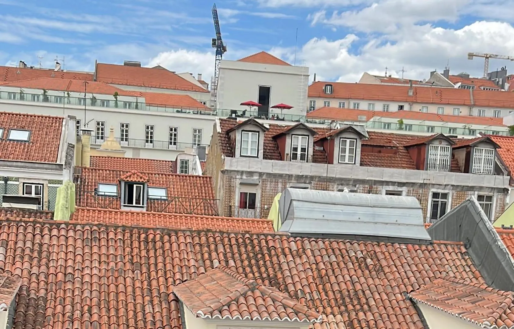 Domuswisdom Apartment Lisbon Homestay